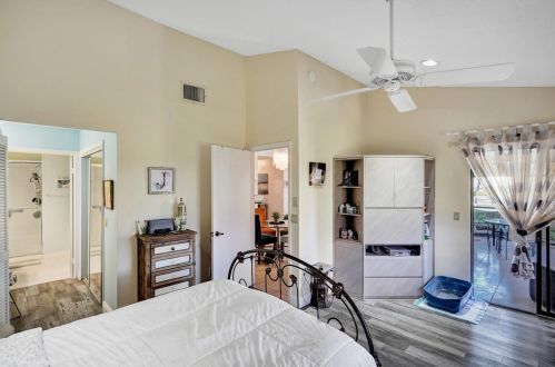 8366 Mooring Cir, Boynton Beach FL 33472-2308 exterior