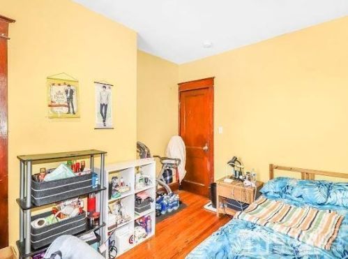 117 Nichol Ave, New Brunswick NJ 08901-2833 exterior