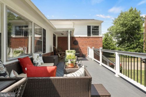 6406 16 St, Alexandria VA 22307-1411 exterior