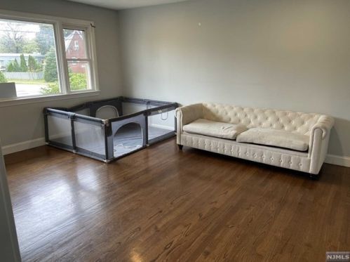 140 Prospect St, Outwater NJ  07026-2561 exterior