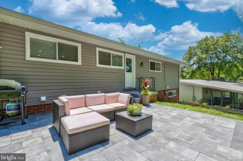 11404 Fairoak Dr, Silver Spring MD  20902-3137 exterior