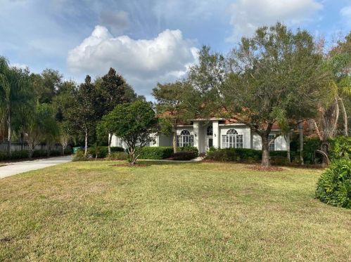 325 Leslie Ln, Lake Mary, FL 32746-3849