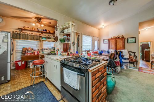 265 Brk Dr, Atlanta GA 30328-2109 exterior