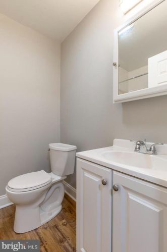 1830 9 St, Philadelphia PA 19148-4529 exterior