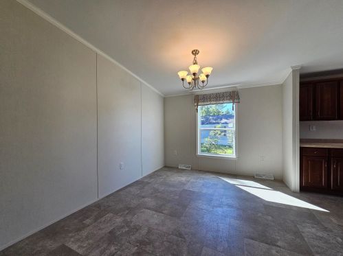 10 Emperor Dr, Concord NH  03303-4123 exterior