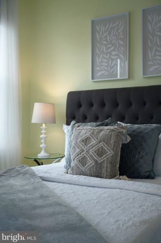 885 Judson St, Philadelphia PA 19121-2036 exterior