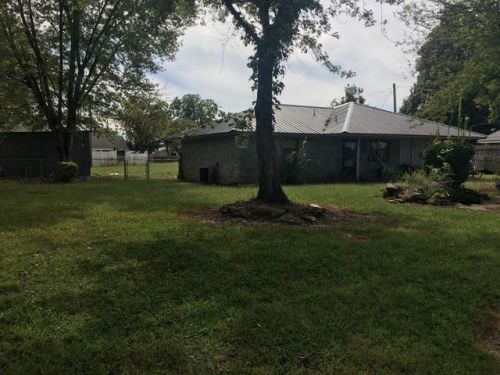 214 4th St, Spiro, OK 74959-2326