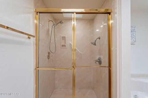 1024 Camino Diestro, Tucson AZ 85704-7694 exterior