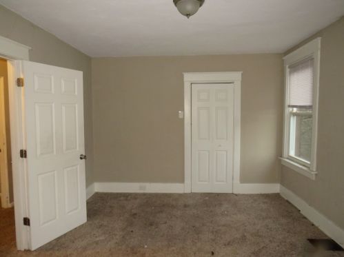 307 Lenox Ave, Pittsburgh PA  15221-4321 exterior