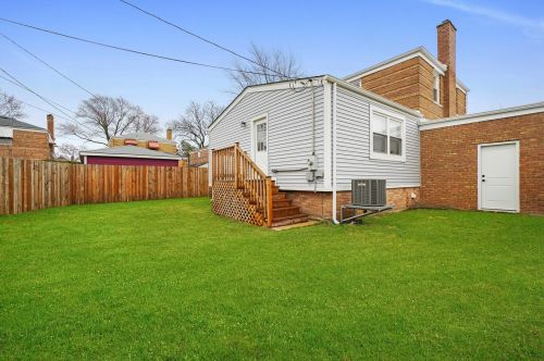 7812 Altgeld St, Chicago IL  60707-2434 exterior