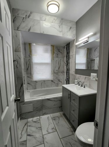 12056 Lafayette Ave, Chicago IL  60628-6641 exterior