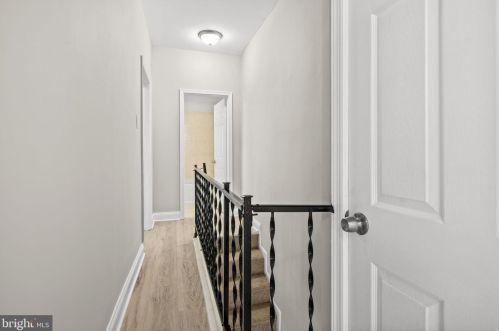 2341 Marshall St, Philadelphia PA 19148-3824 exterior