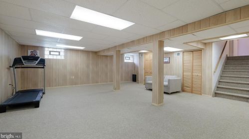 157 Pheasant Ln, Huntingdon Valley PA 19006-3105 exterior