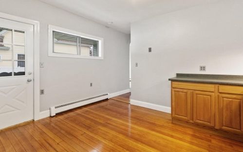 19 Austin St, Boston MA 02136-1501 exterior