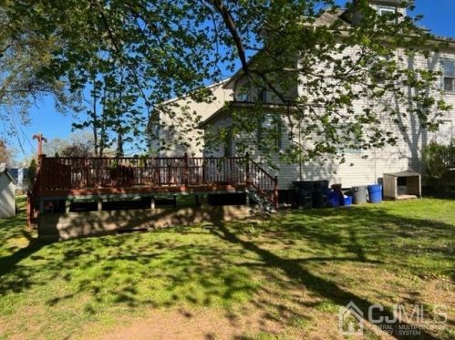 748 Ctr St, Green Brook NJ 08812-1510 exterior