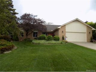 5515 Cheltenham Dr, Troy, MI 48098-2473