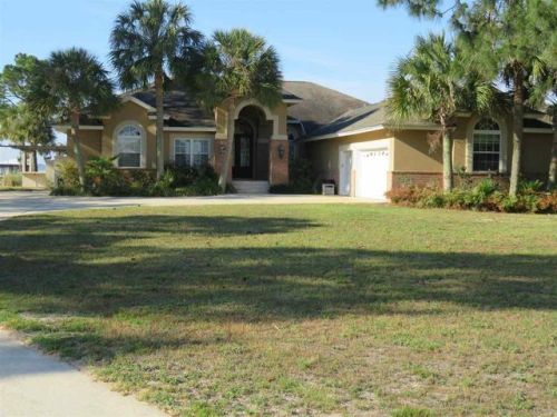 7805 Petersen Point Rd, Milton FL  32583-8599 exterior