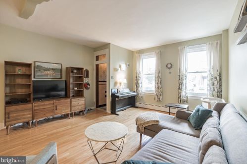 1638 12 St, Philadelphia PA 19148-1510 exterior