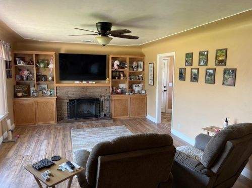 1186 Minaret Ave, Turlock CA 95380-5526 exterior