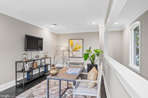 1645 Kirby Rd, Mc Lean VA  22101-3240 exterior