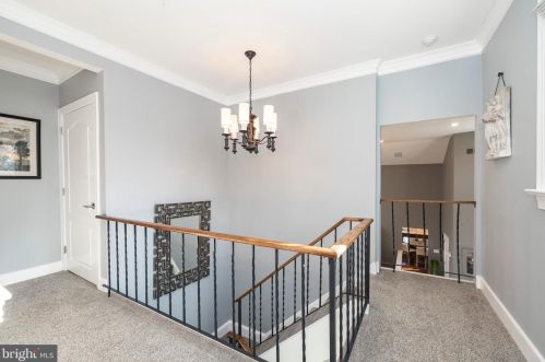 398 Lakeside Rd, Ardmore PA exterior