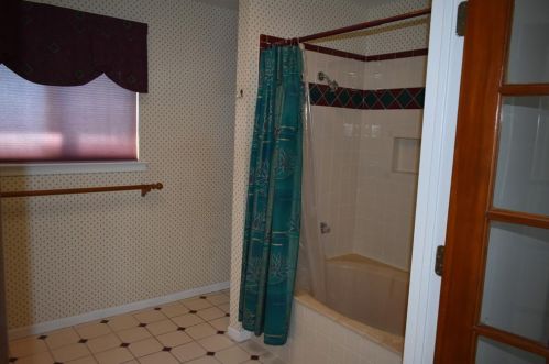 5708 Beacon Dr, Austin TX 78734-1417 exterior