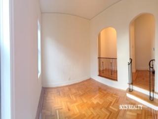 3922 Bronx Blvd, Bronx NY  10466-3503 exterior