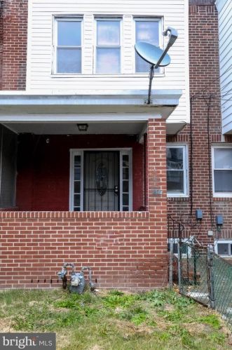 307 Greenway Ave, Darby, PA 19023-2618