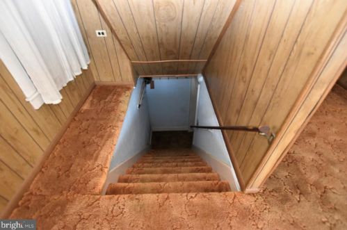 795 Abbottstown Pike, Hanover PA 17331-8235 exterior