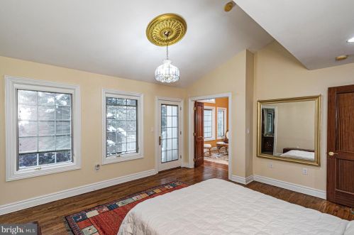 76 Pettit Pl, Princeton NJ 08540-7645 exterior