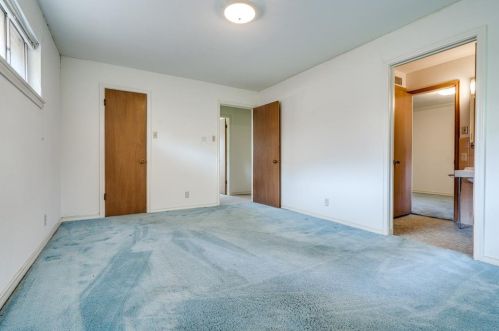 3223 Duchess Trl, Dallas TX 75229-5012 exterior