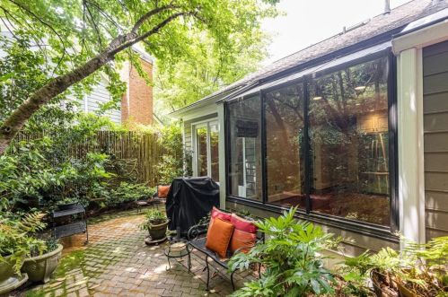 11 Bohler Mews, Atlanta GA 30327-1141 exterior