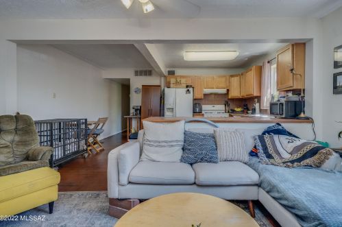 1730 Campbell Ave, Tucson AZ  85719-3704 exterior