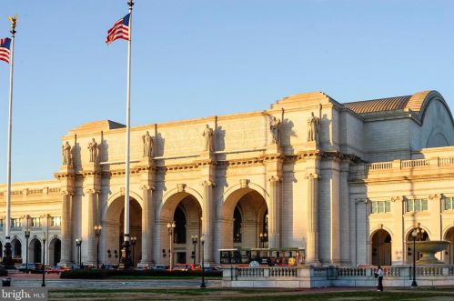 622 4th St, Washington DC  20002-4906 exterior