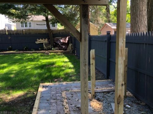 5 Bucknell Trl, Hopatcong NJ  07843-1760 exterior