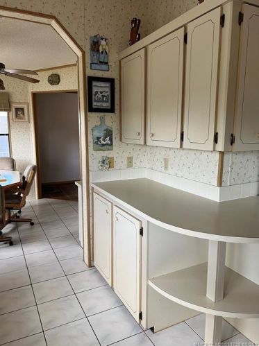 470 Natalie Dr, Fort Pierce FL 34952-7952 exterior