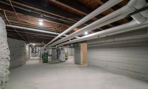 31 Hitchcock Rd, Worcester MA 01603-2622 exterior