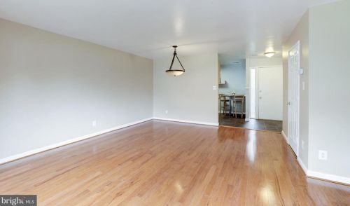 1758 Westwind Way, Mc Lean VA 22102-1612 exterior