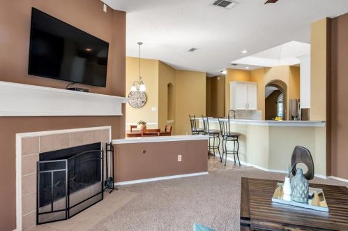 4304 Sandalwood Ln, Frisco TX 75035-8481 exterior