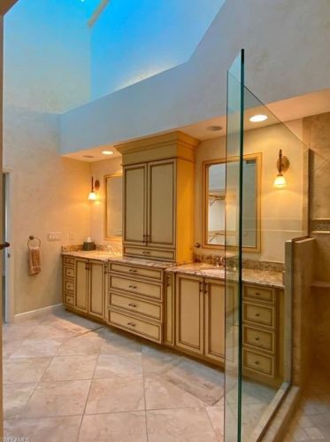 671 Bridgeway Ln, Naples FL 34108-2777 exterior