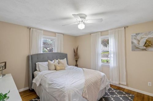 36 Mulberry Cir, Providence RI 02919-2534 exterior