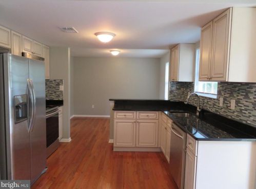 9703 Glen Ave, Silver Spring MD 20910-1132 exterior