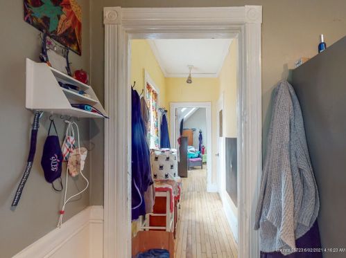 90 Pearl St, Portland ME 04106-4324 exterior