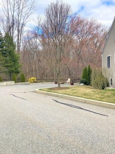 1285 Hartford Ave, Providence RI 02919-7150 exterior