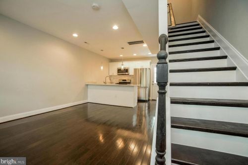 1635 Lang Pl, Washington DC  20002-3005 exterior