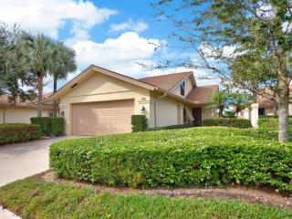 168 Harbourside Cir, Jupiter, FL 33477-9377