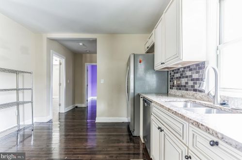 4243 Dix St, Washington DC 20019-2875 exterior