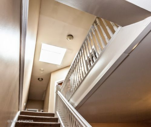 5404 Calumet Ave, Chicago IL 60653-1102 exterior