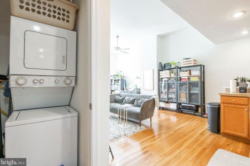 1821 Broad St, Philadelphia PA 19146-2232 exterior