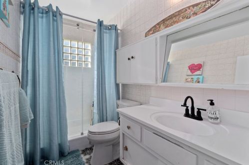 1101 Acacia Ave, Fullerton CA  92831-2929 exterior